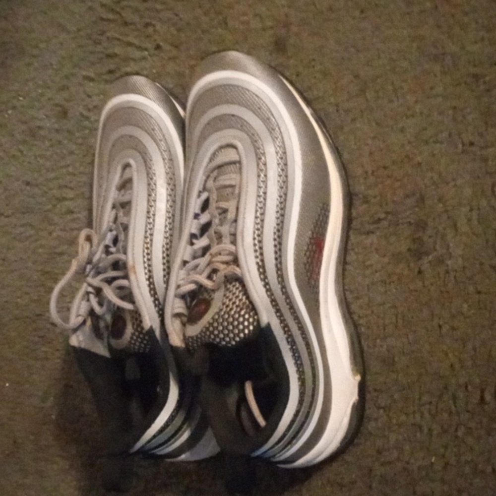 Men's Nike sneakers